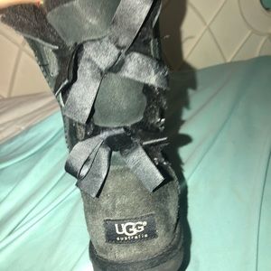 UGG Woman's Mini Bailey Bow II